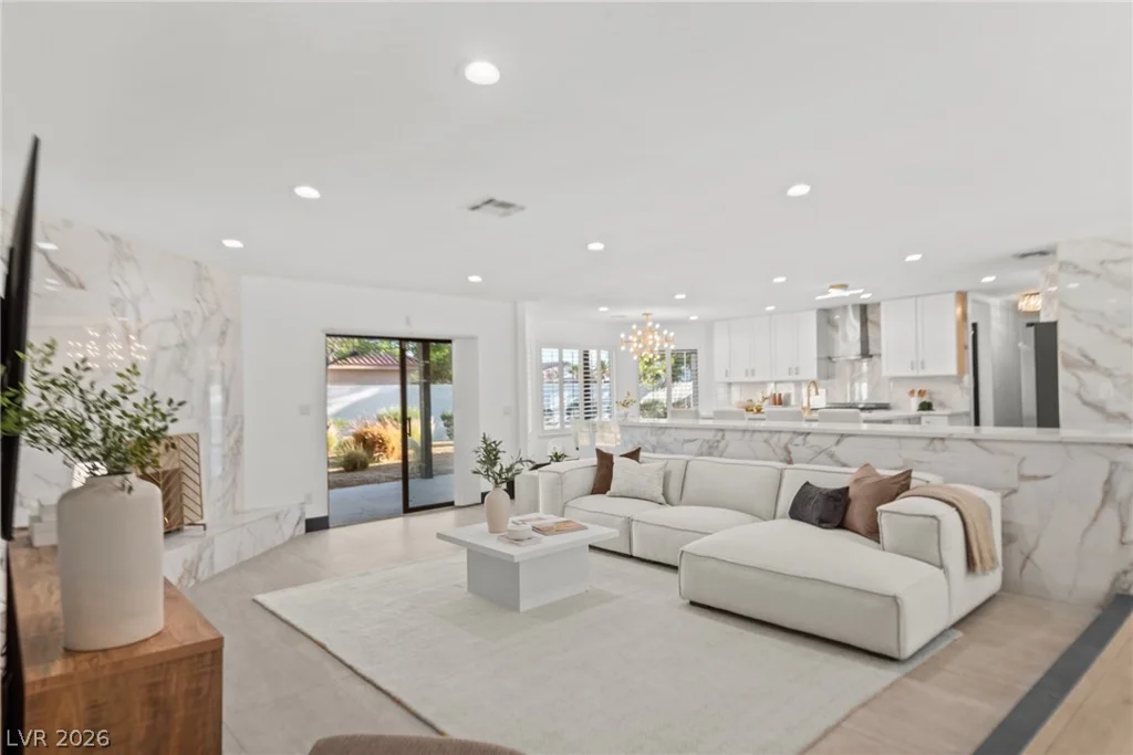 2840 Duneville, Las Vegas, NV 89146