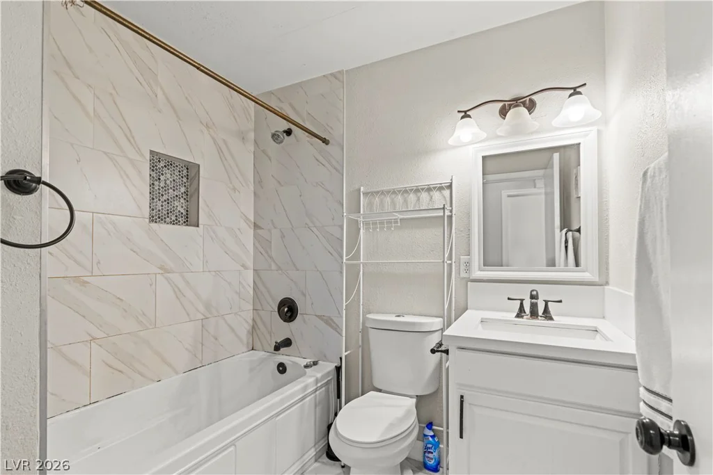 2712 Alcoa, Las Vegas, NV 89102