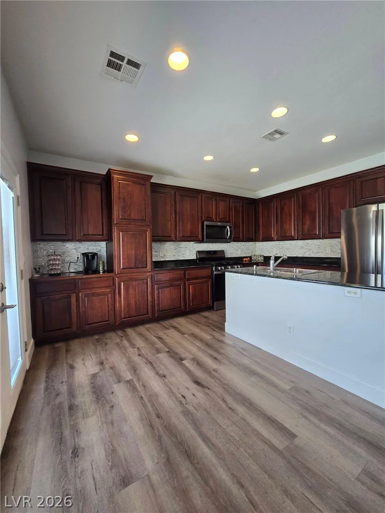 7312 Bare Rock, Las Vegas, NV 89113