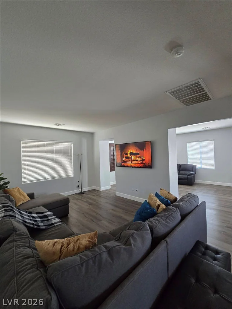 7312 Bare Rock, Las Vegas, NV 89113