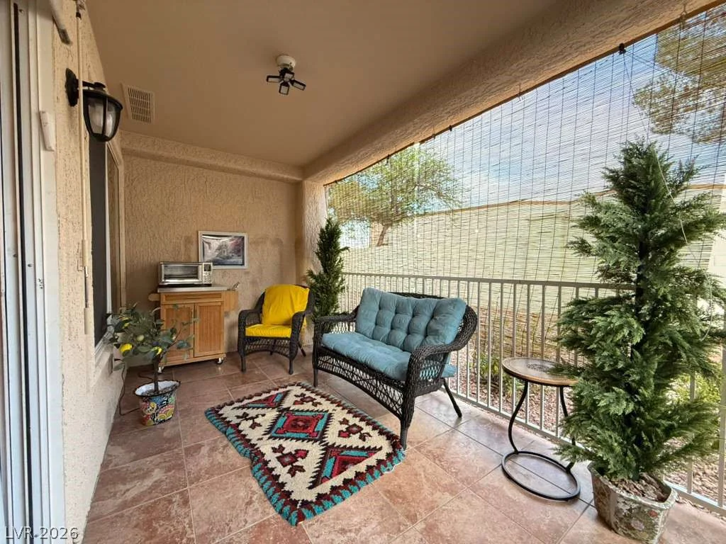 8665 Prairie Hill, Las Vegas, NV 89134