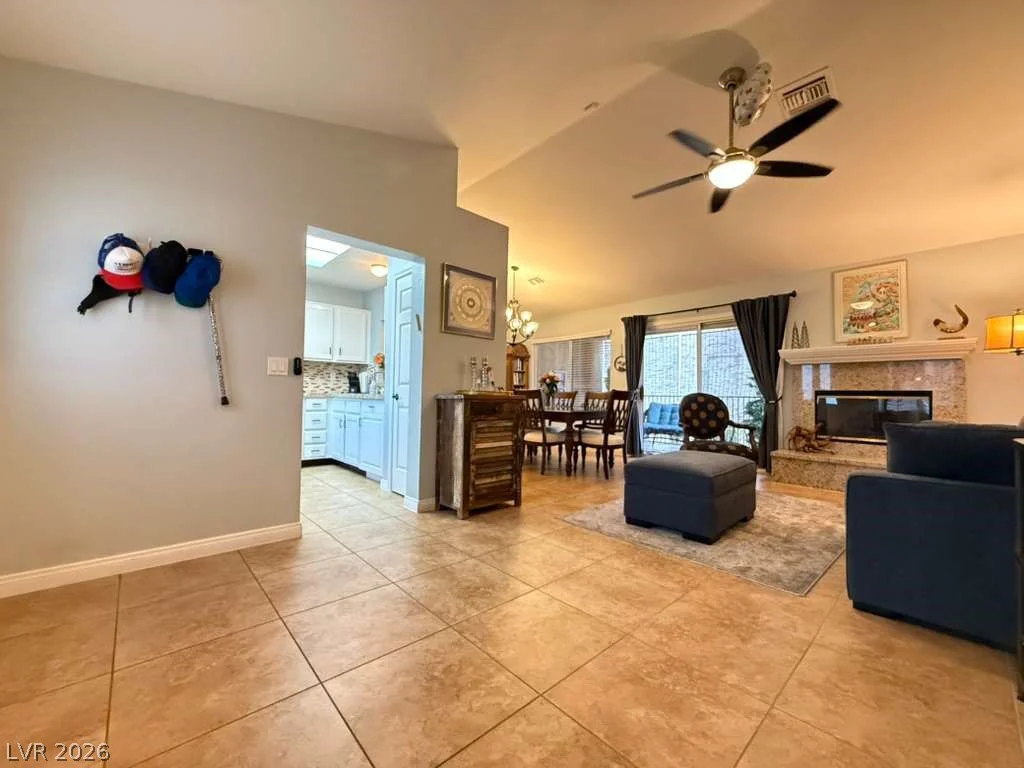 8665 Prairie Hill, Las Vegas, NV 89134