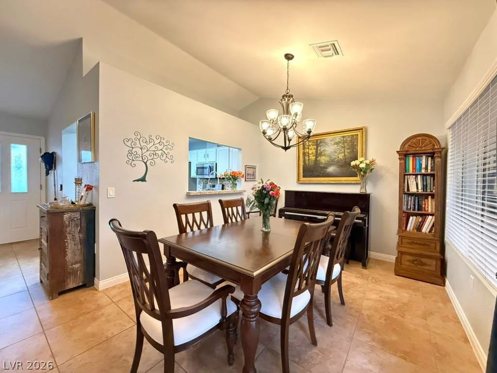 8665 Prairie Hill, Las Vegas, NV 89134