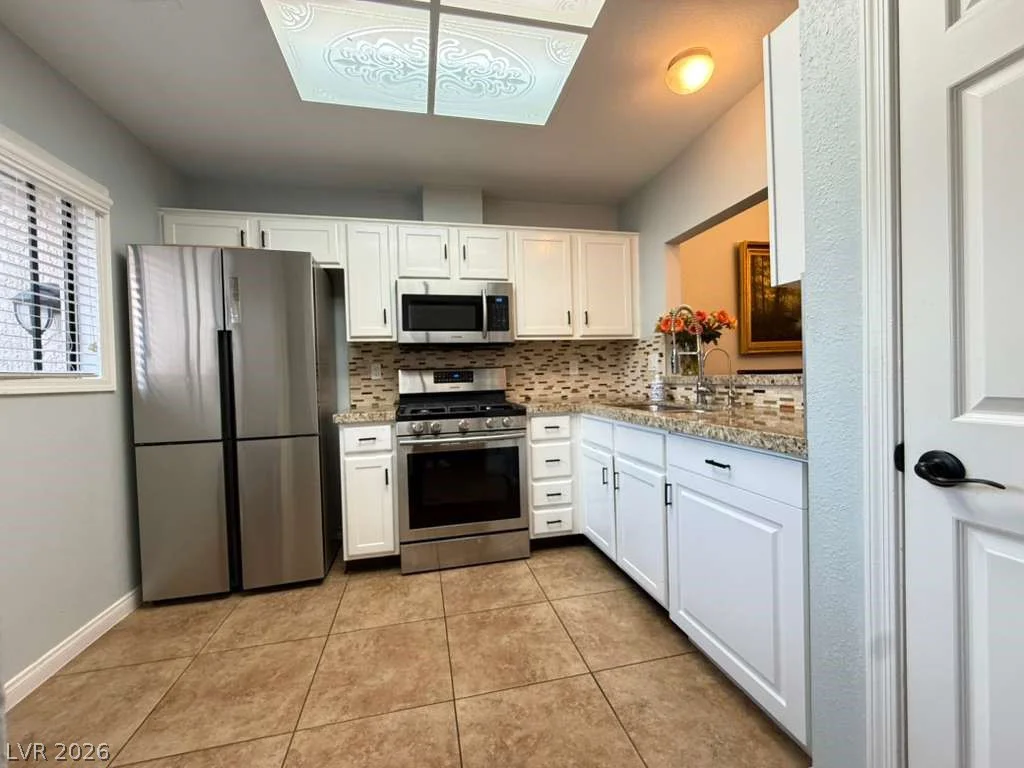 8665 Prairie Hill, Las Vegas, NV 89134