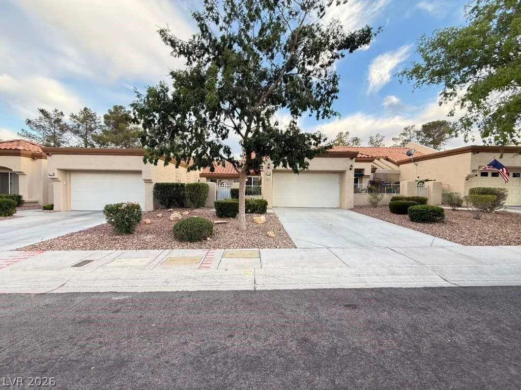 8665 Prairie Hill, Las Vegas, NV 89134