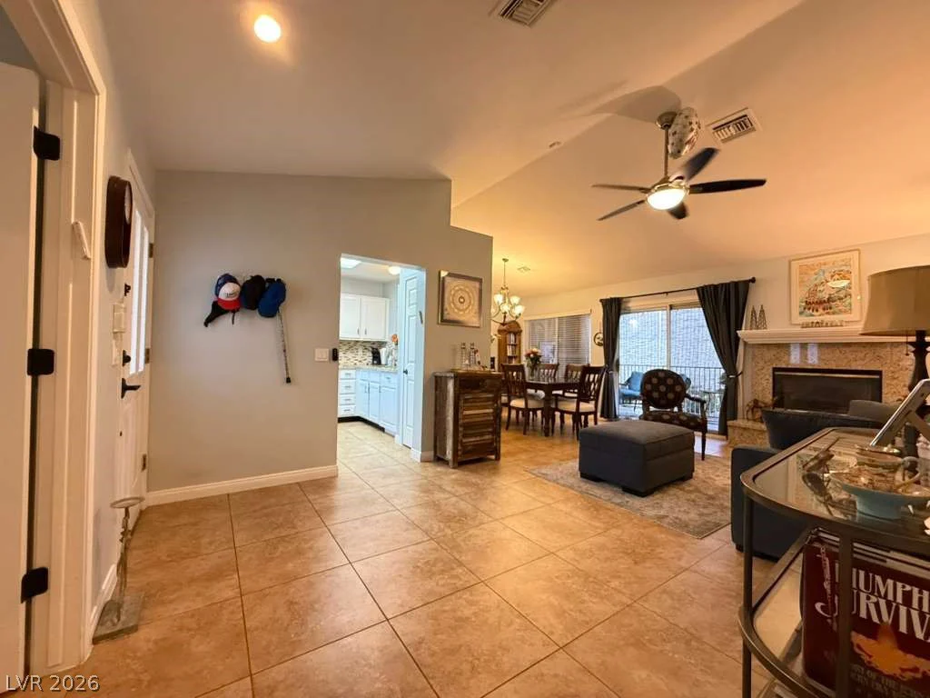 8665 Prairie Hill, Las Vegas, NV 89134