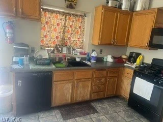 4632 Torreyana, Las Vegas, NV 89108