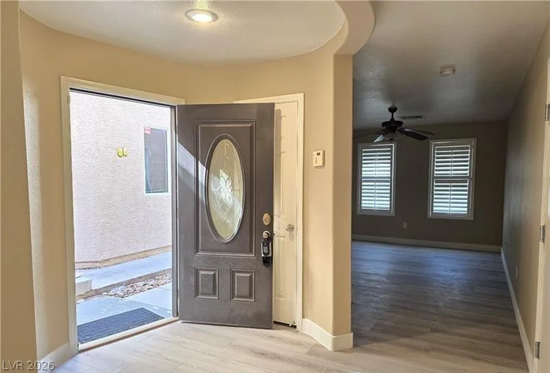 5671 Merced, Las Vegas, NV 89148