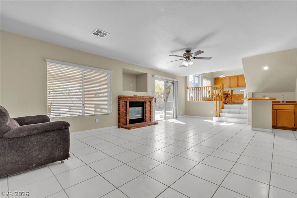 7425 Enchanted Hills, Las Vegas, NV 89129