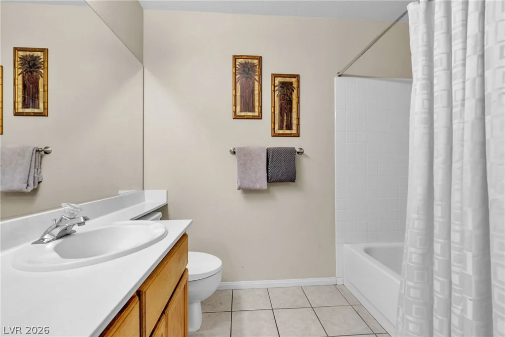 7425 Enchanted Hills, Las Vegas, NV 89129