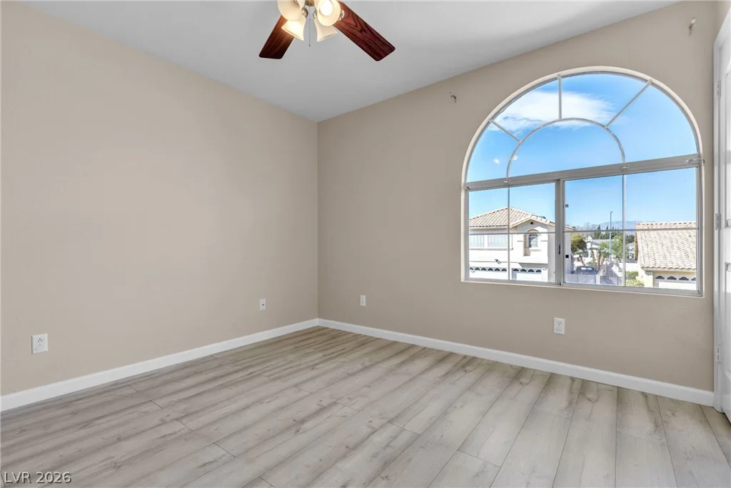 7425 Enchanted Hills, Las Vegas, NV 89129