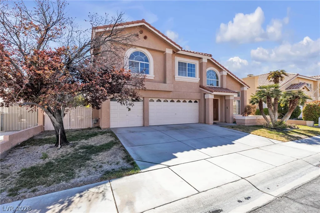 7425 Enchanted Hills, Las Vegas, NV 89129
