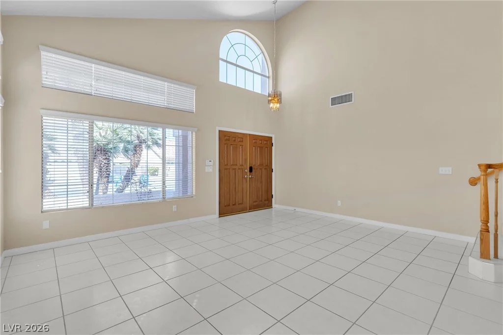 7425 Enchanted Hills, Las Vegas, NV 89129