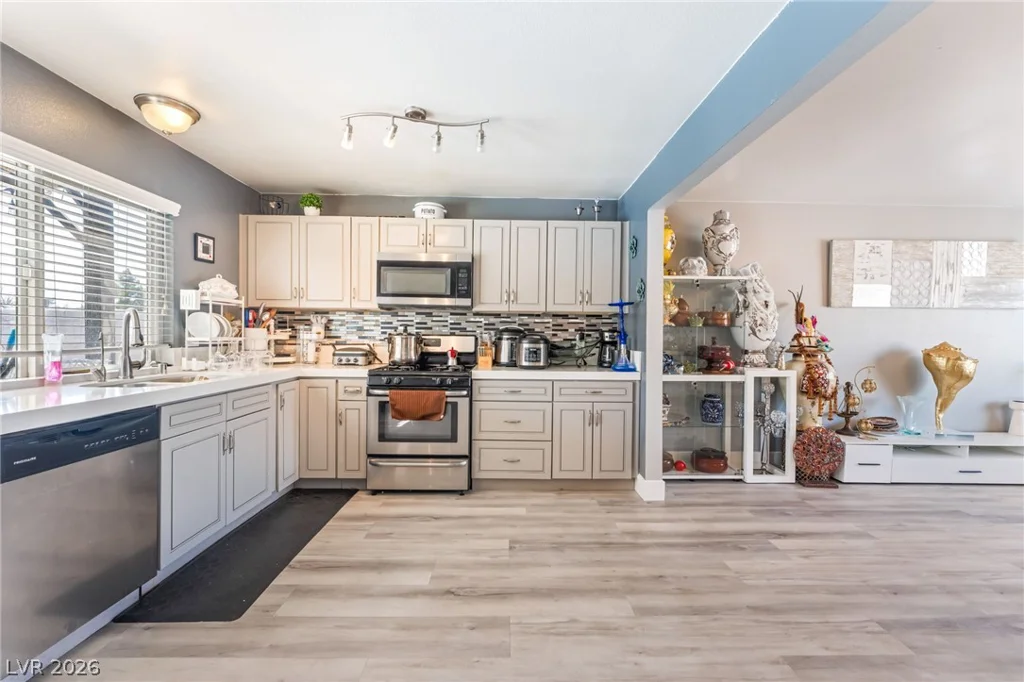 1204 Melissa, Las Vegas, NV 89101