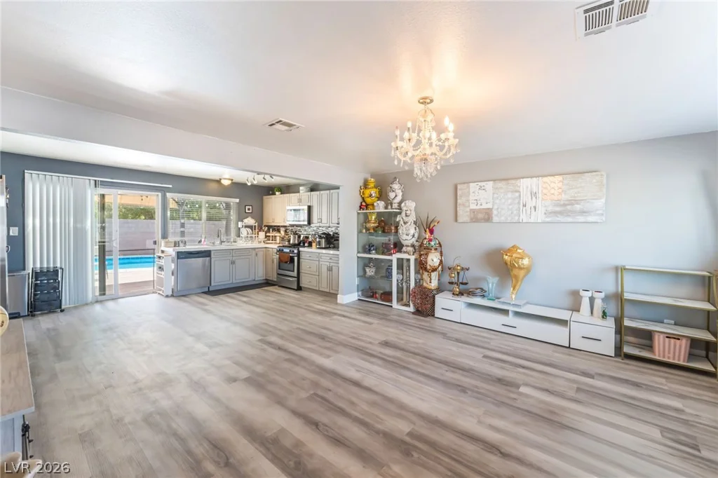 1204 Melissa, Las Vegas, NV 89101