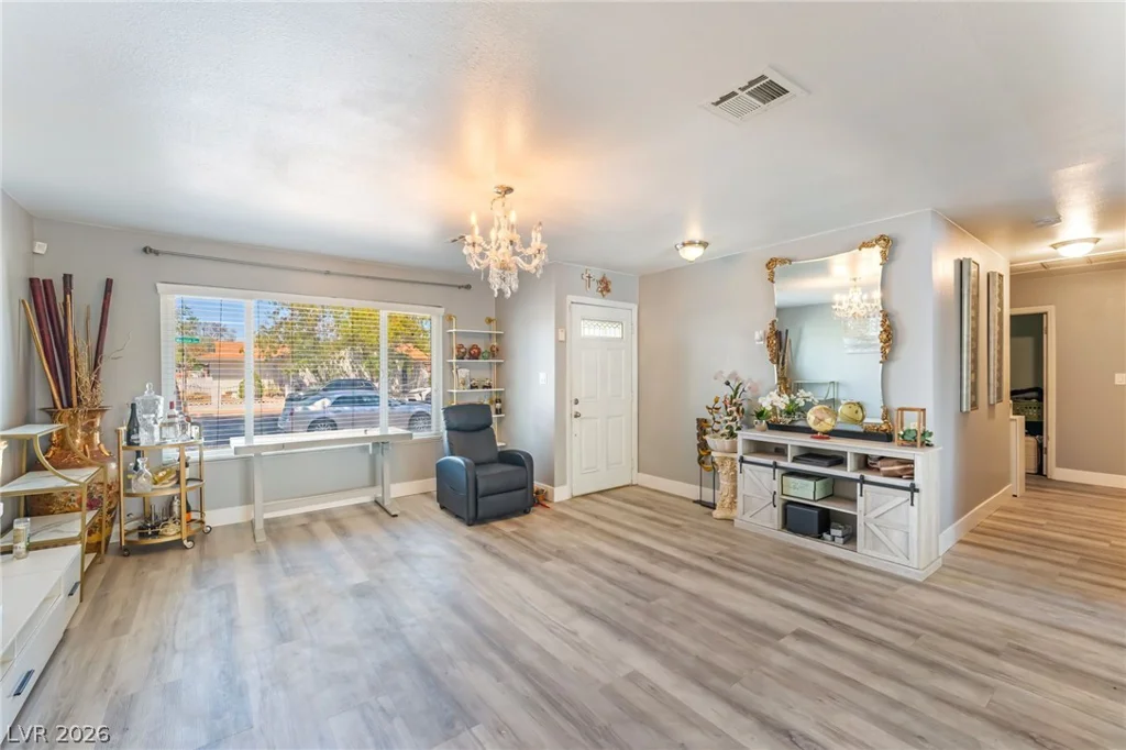 1204 Melissa, Las Vegas, NV 89101
