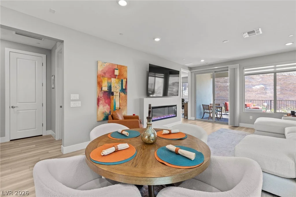72 Crimson Cactus, Henderson, NV 89011
