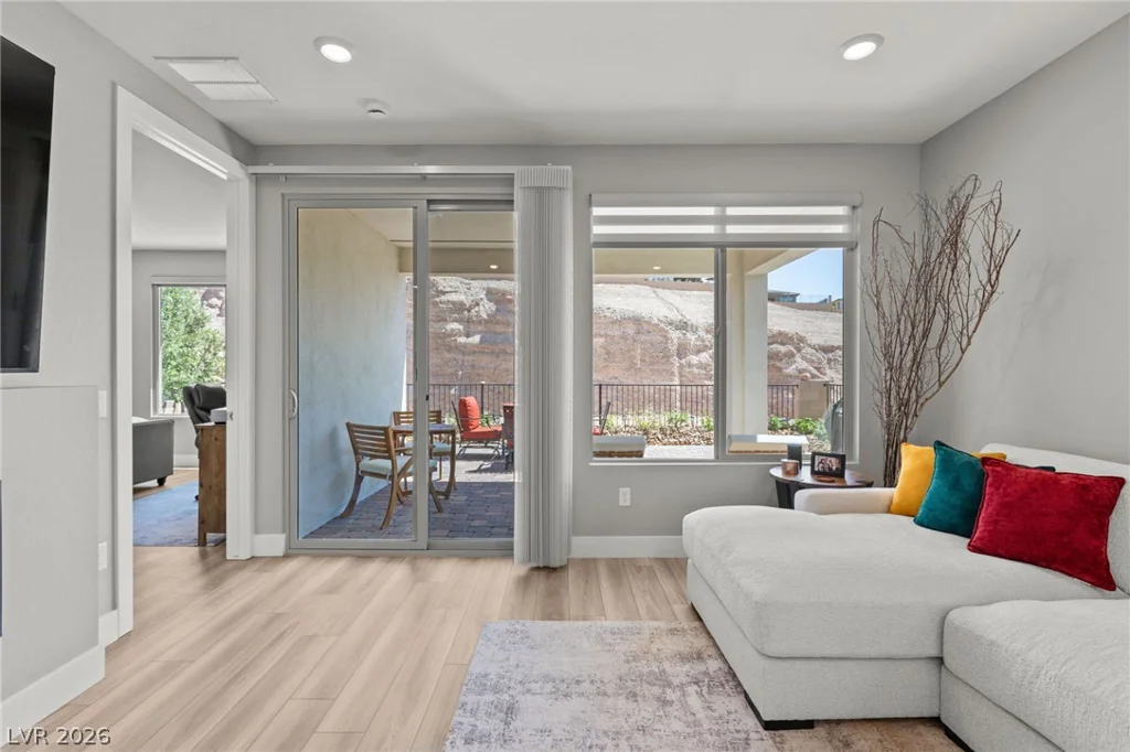 72 Crimson Cactus, Henderson, NV 89011