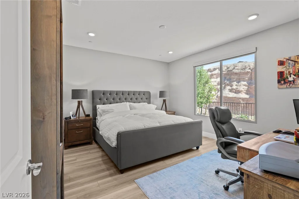 72 Crimson Cactus, Henderson, NV 89011