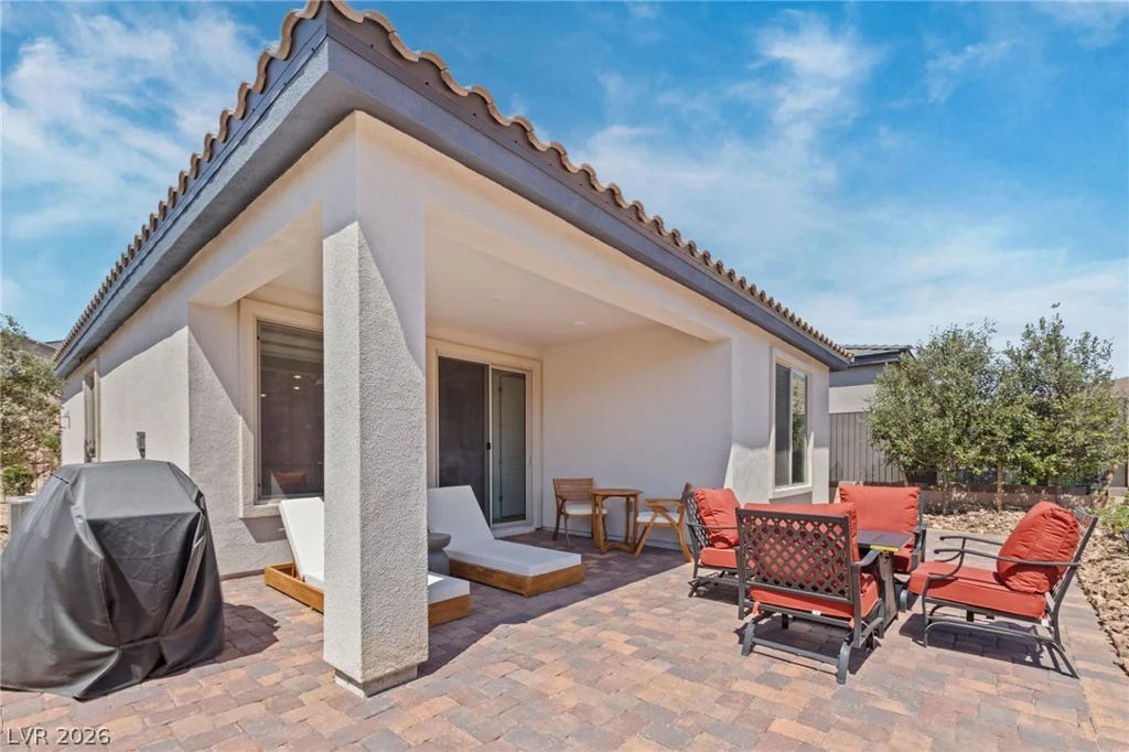 72 Crimson Cactus, Henderson, NV 89011