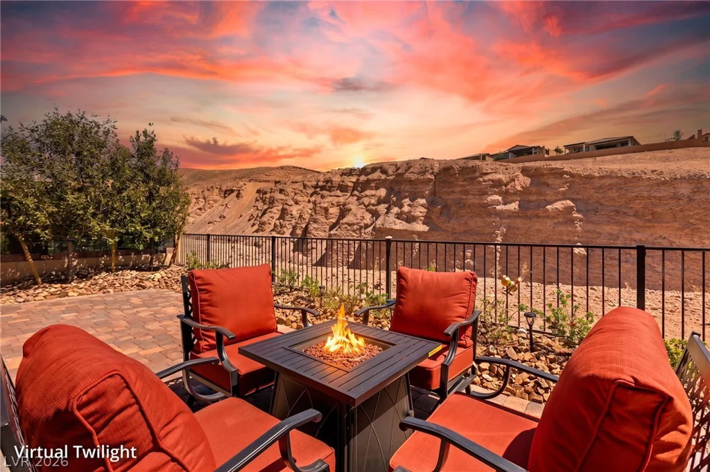 72 Crimson Cactus, Henderson, NV 89011