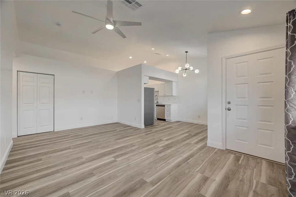 5320 Silvermist, Las Vegas, NV 89122