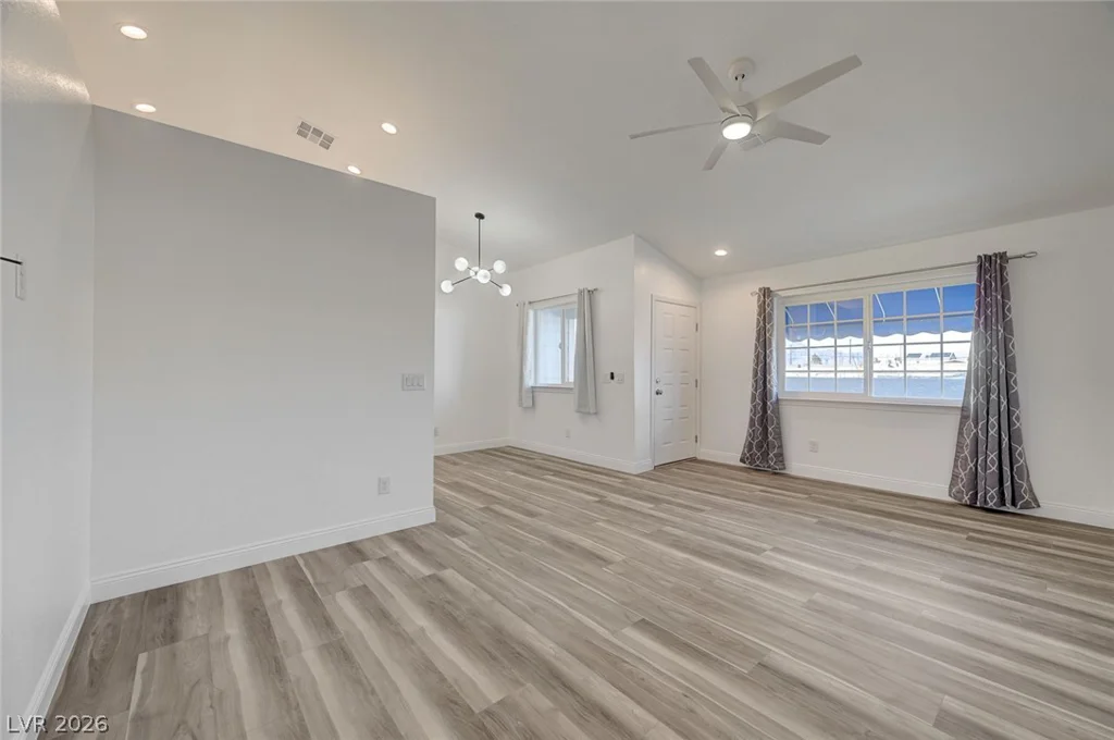 5320 Silvermist, Las Vegas, NV 89122