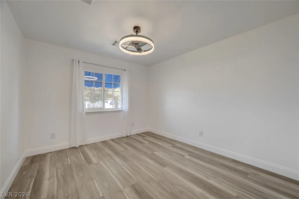 5320 Silvermist, Las Vegas, NV 89122