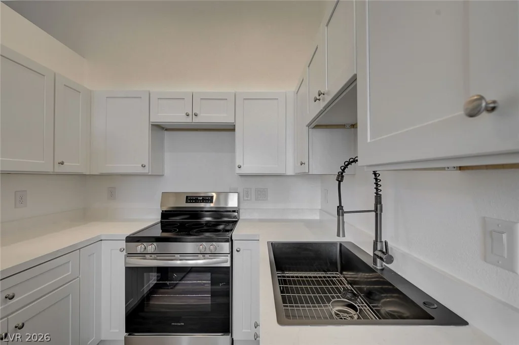 5320 Silvermist, Las Vegas, NV 89122