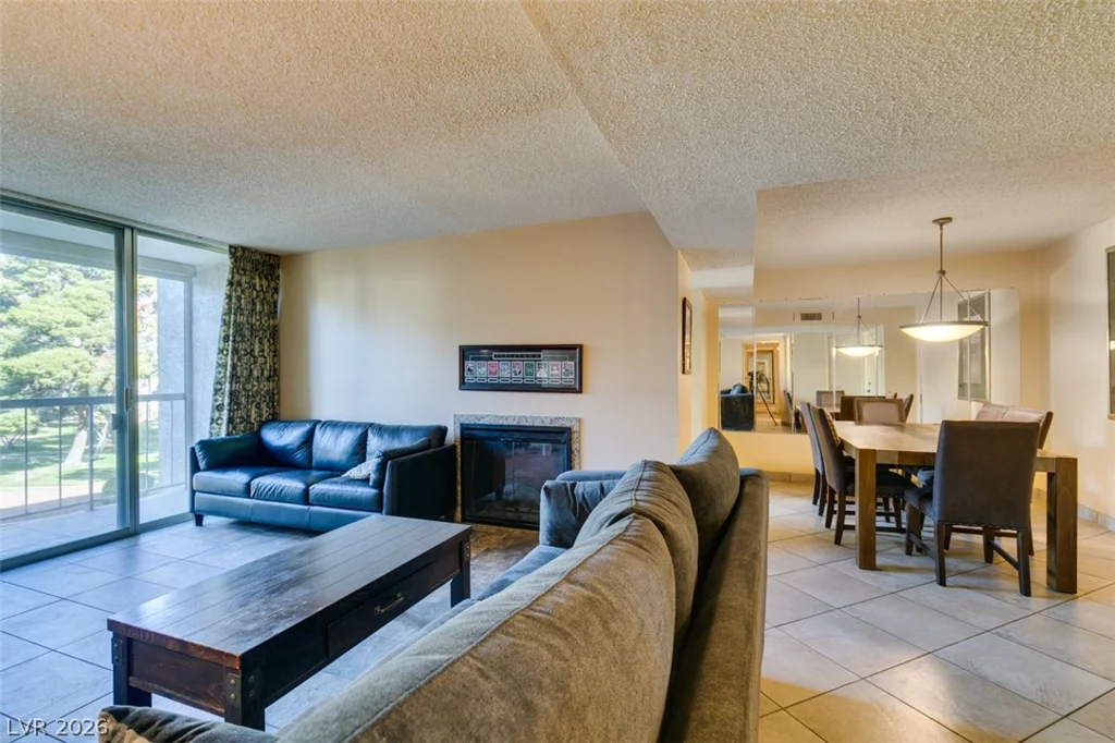 730 Royal Crest, Las Vegas, NV 89169