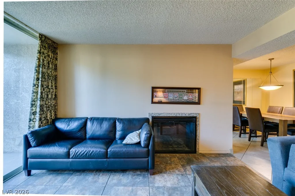 730 Royal Crest, Las Vegas, NV 89169