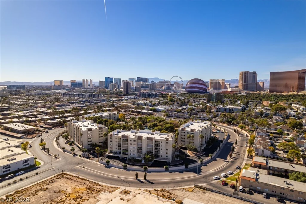 730 Royal Crest, Las Vegas, NV 89169