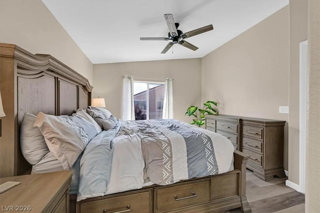 1090 Sheer Paradise, Henderson, NV 89002