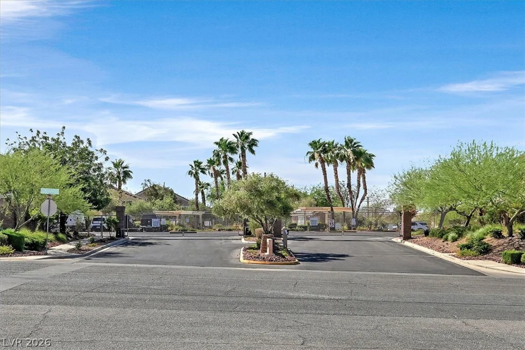 1090 Sheer Paradise, Henderson, NV 89002