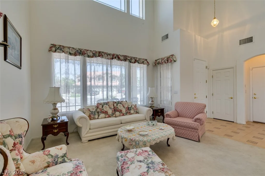 10290 Marion Morrison, Las Vegas, NV 89183
