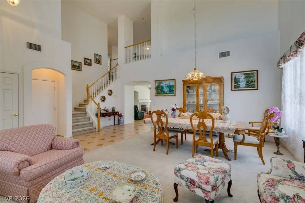 10290 Marion Morrison, Las Vegas, NV 89183