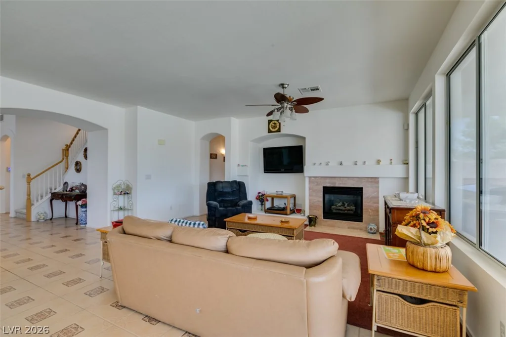10290 Marion Morrison, Las Vegas, NV 89183
