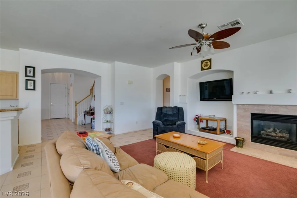 10290 Marion Morrison, Las Vegas, NV 89183