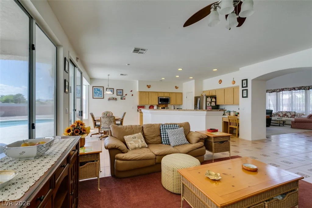 10290 Marion Morrison, Las Vegas, NV 89183