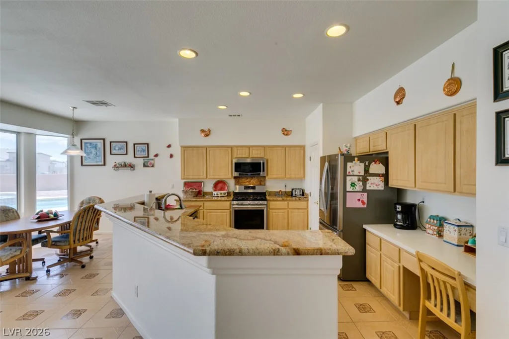 10290 Marion Morrison, Las Vegas, NV 89183
