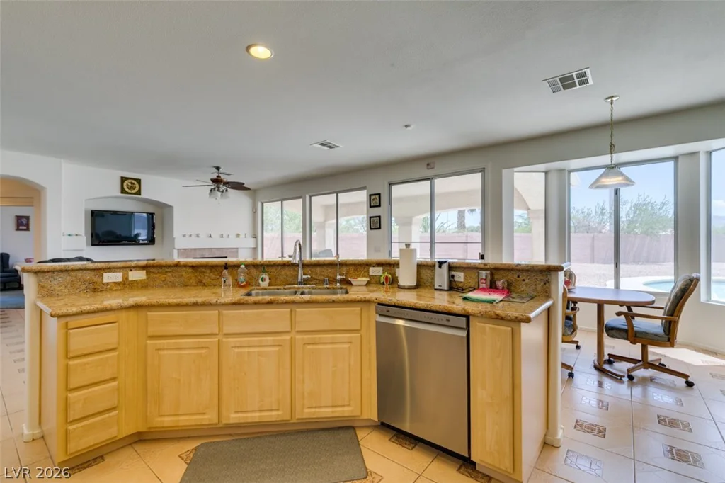10290 Marion Morrison, Las Vegas, NV 89183