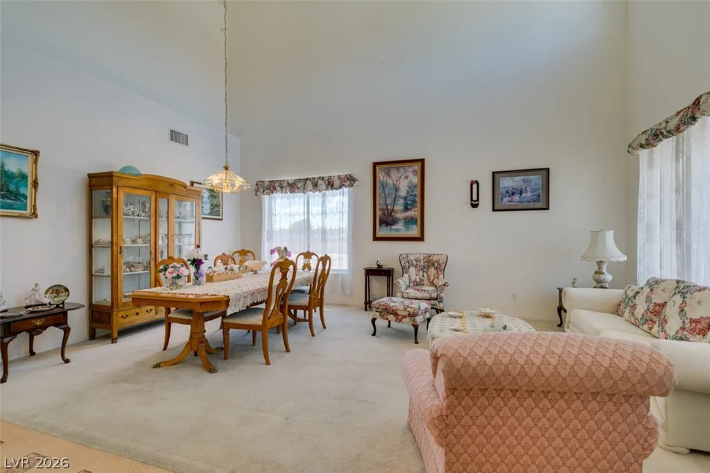 10290 Marion Morrison, Las Vegas, NV 89183