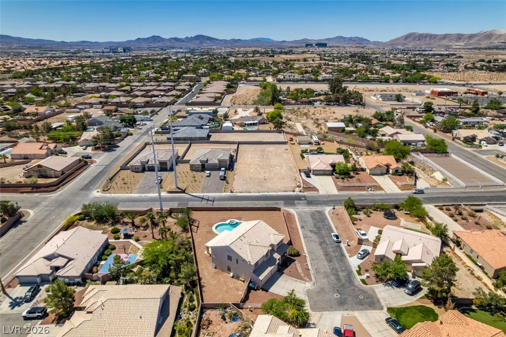 10290 Marion Morrison, Las Vegas, NV 89183
