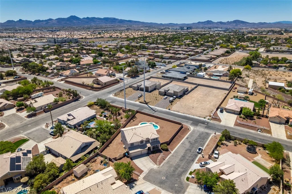 10290 Marion Morrison, Las Vegas, NV 89183