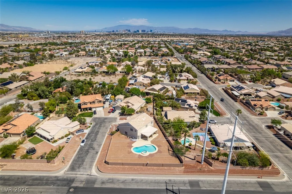 10290 Marion Morrison, Las Vegas, NV 89183