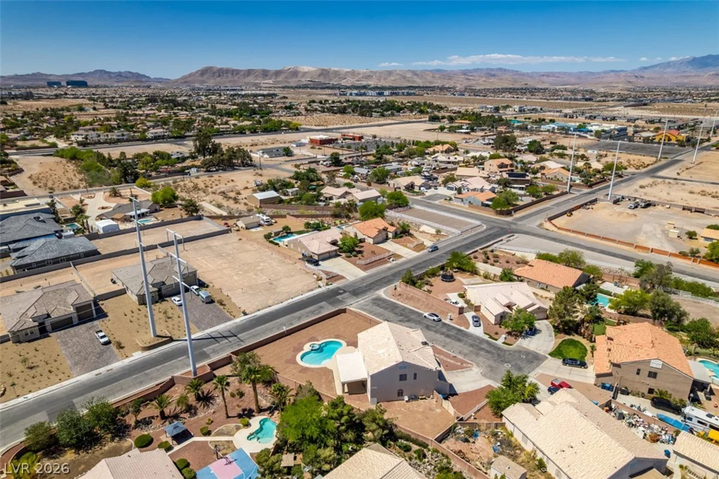10290 Marion Morrison, Las Vegas, NV 89183