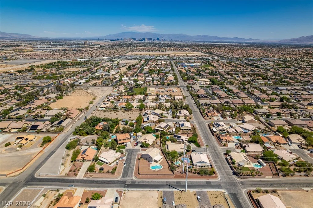10290 Marion Morrison, Las Vegas, NV 89183