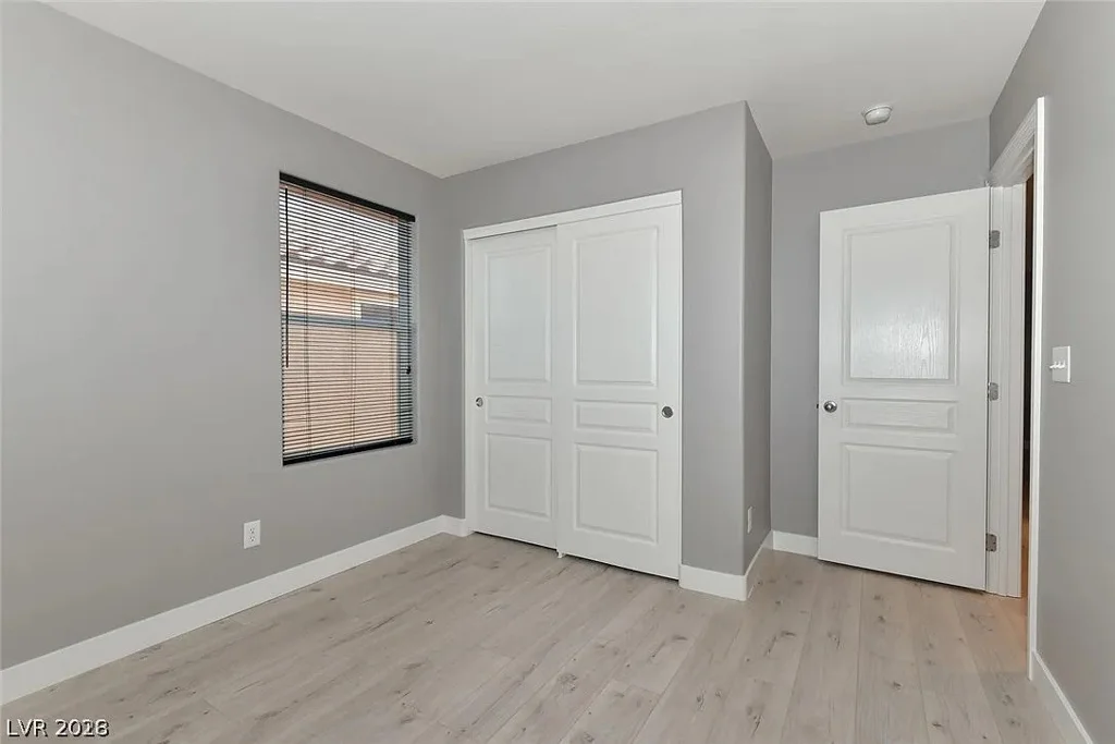 7489 Benlomond, Las Vegas, NV 89179