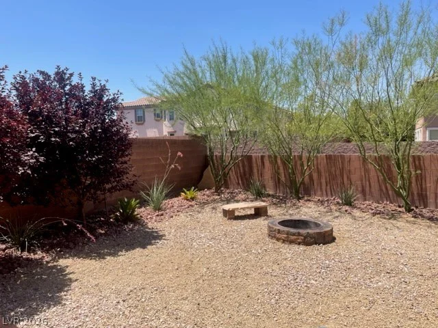 7489 Benlomond, Las Vegas, NV 89179