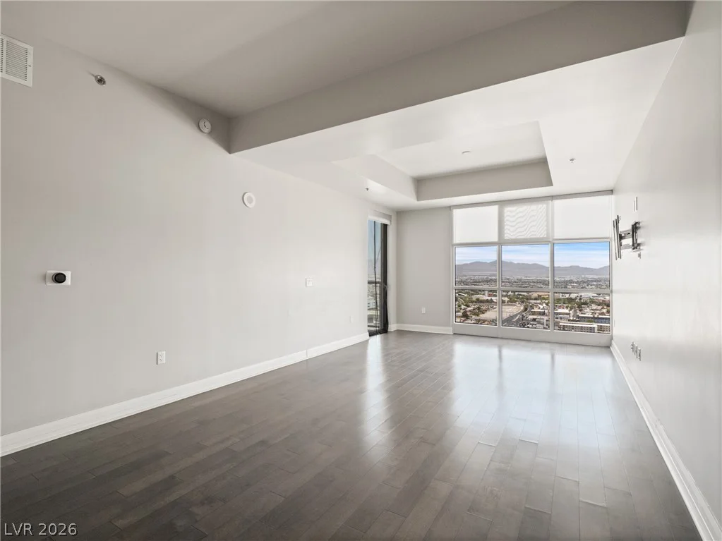 150 Las Vegas, Las Vegas, NV 89101
